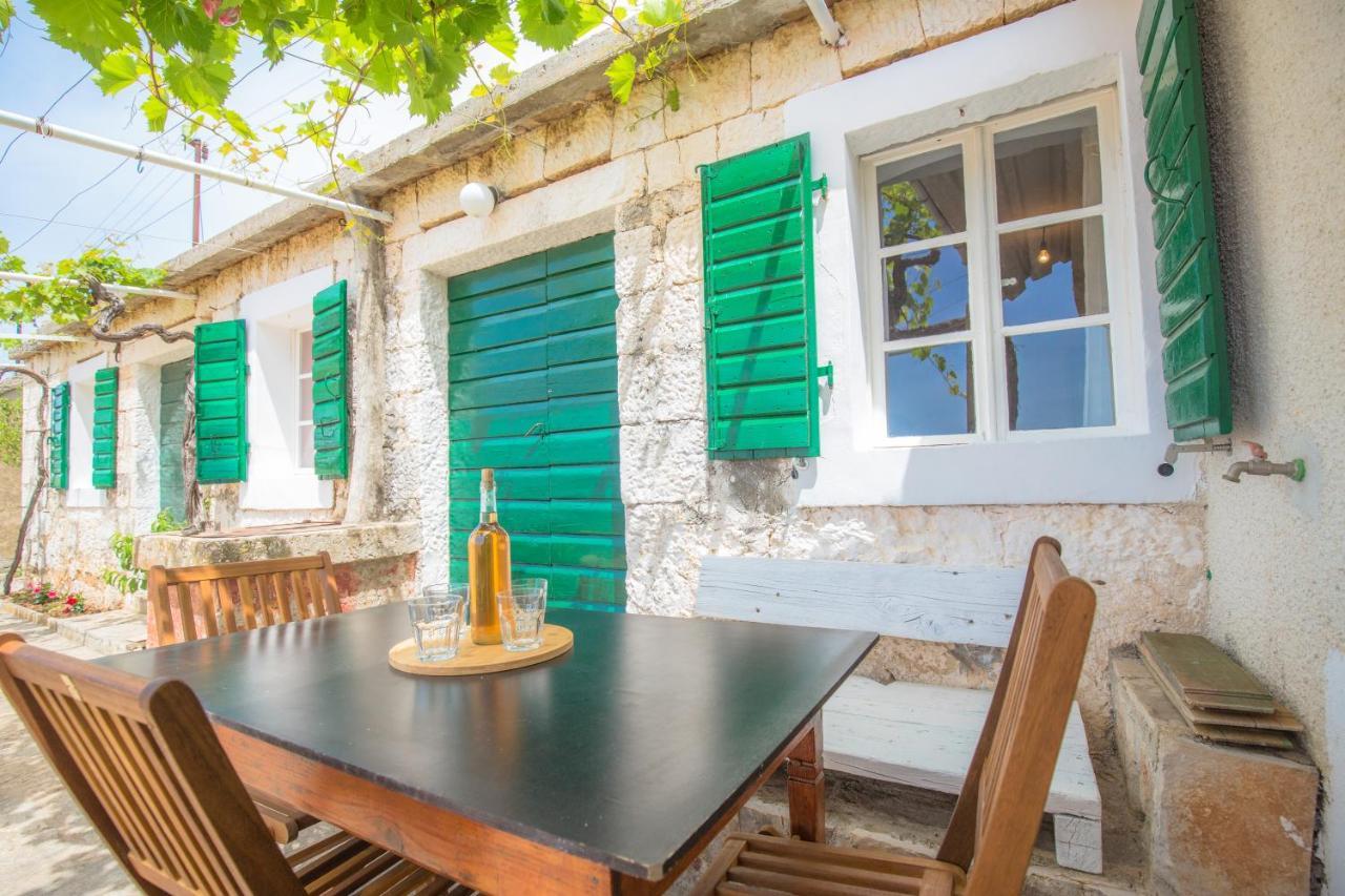 Vila Dalmatian Stone House Rogoznica  Exteriér fotografie